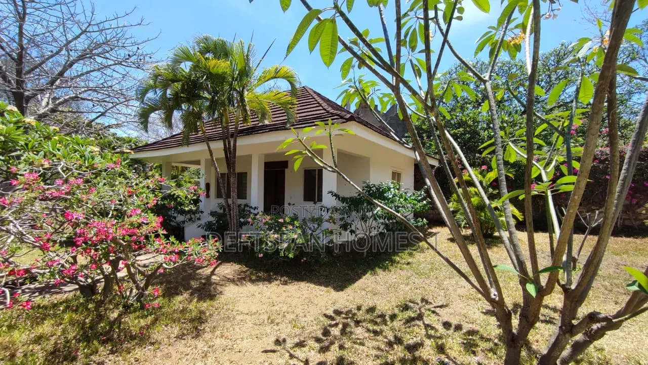5bdrm Bungalow in Casuarina Marine, Shanzu for sale in Shanzu