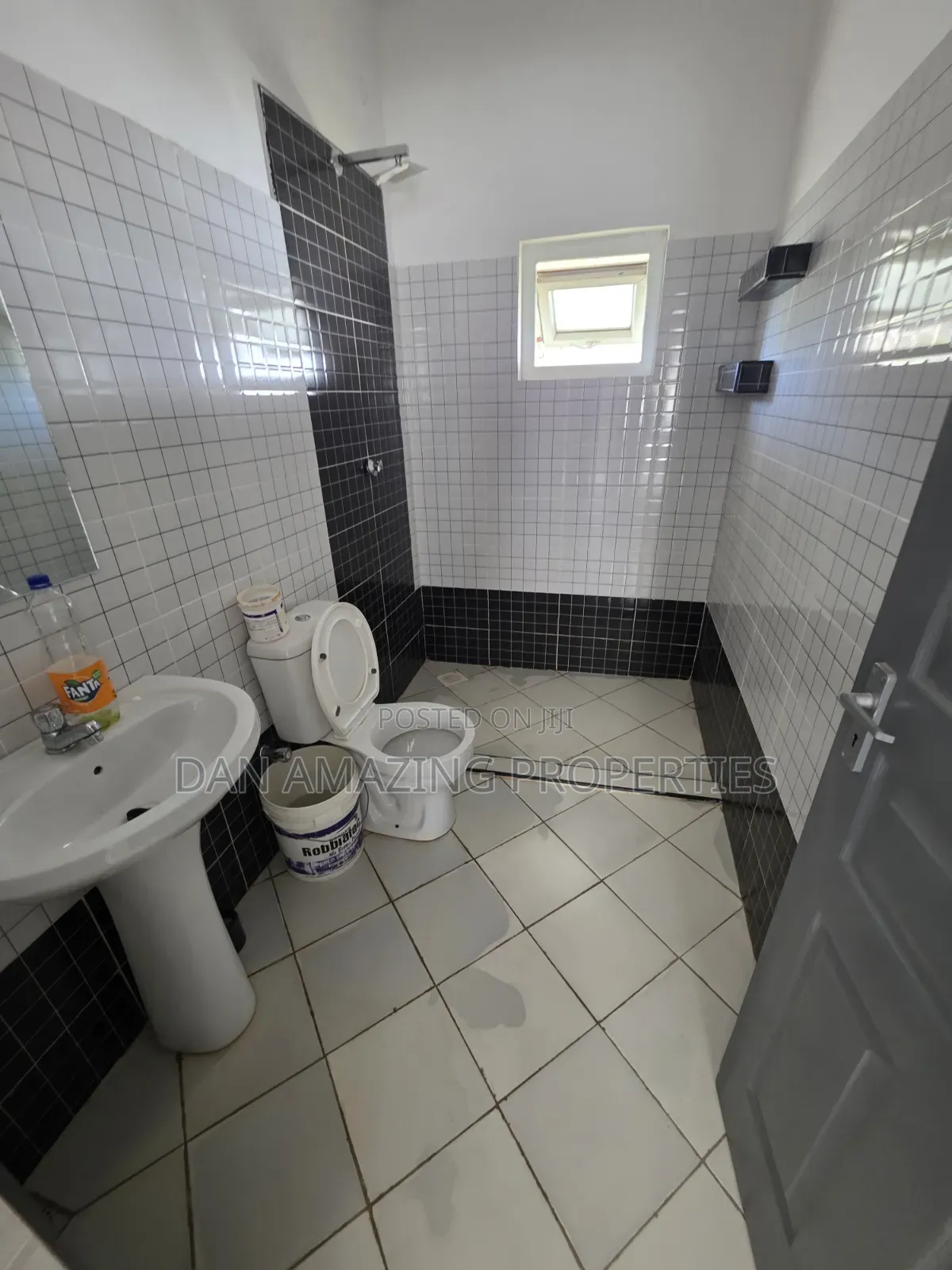3bdrm Apartment in Bamburi Pay Plan, Utange for sale in Utange