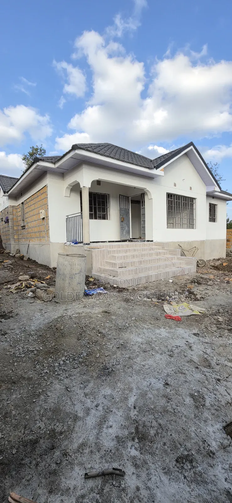 3bdrm Bungalow in Matasia for sale in Matasia