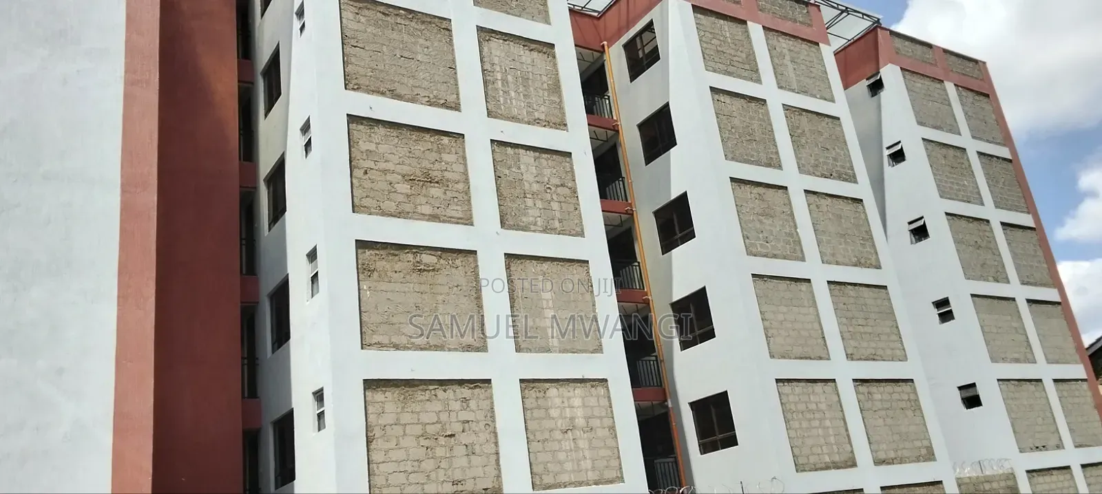 1bdrm Apartment in Gateway Mall Area for sale in Gateway Mall Area