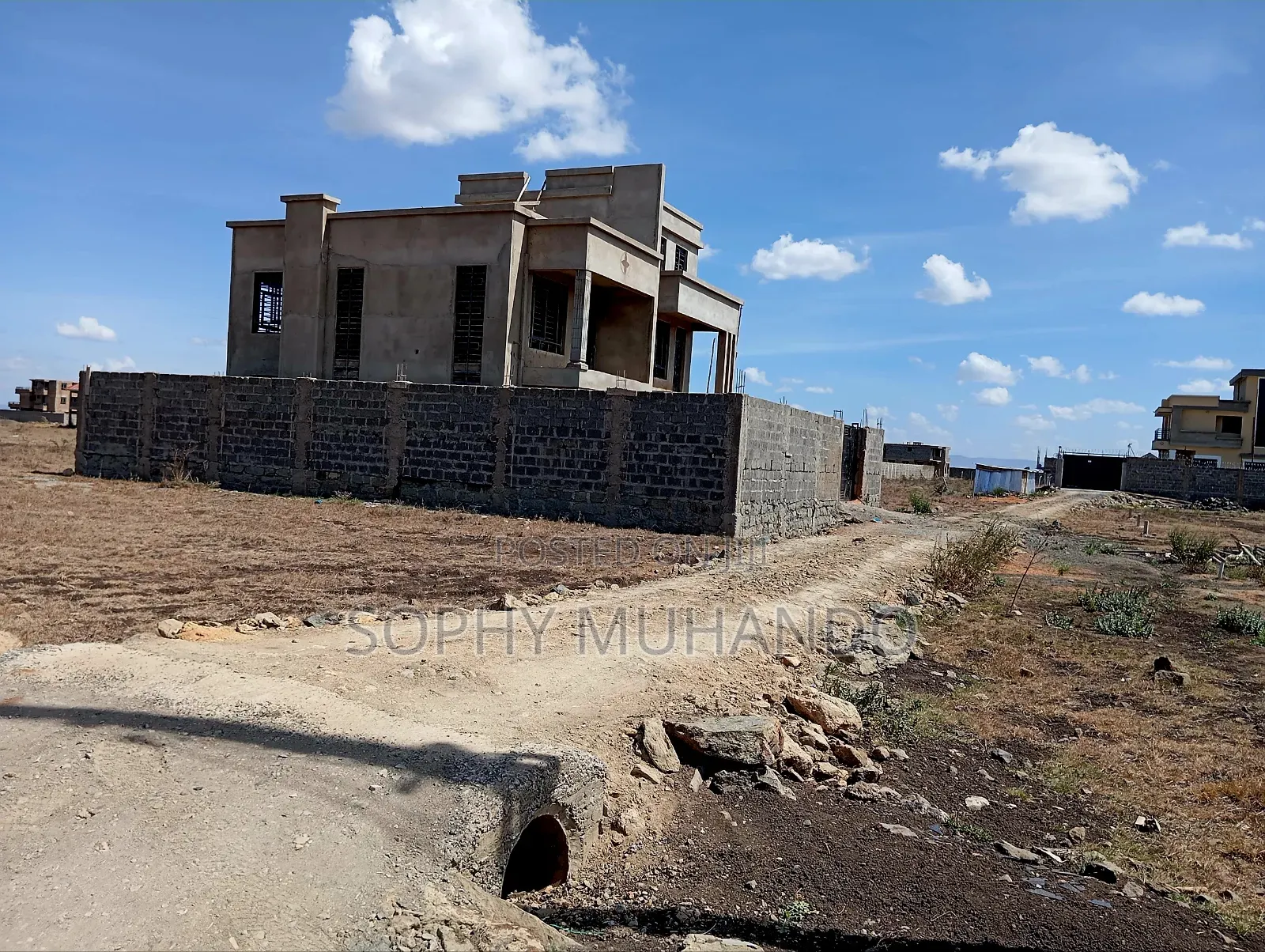 Residential Plots for Sale in Kamakis