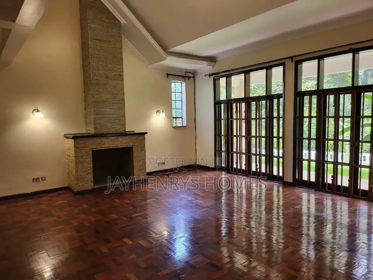 4bdrm House in Rosslyn for rent in Rosslyn