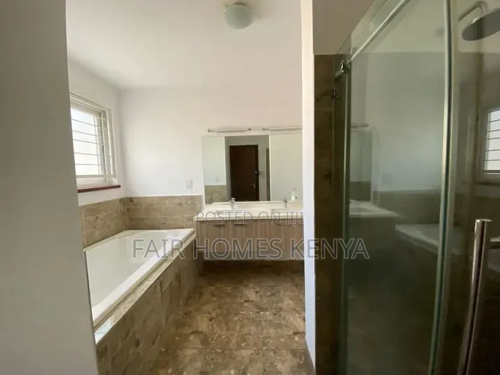 5bdrm Townhouse / Terrace in Amboseli Road, Maziwa for rent in Maziwa