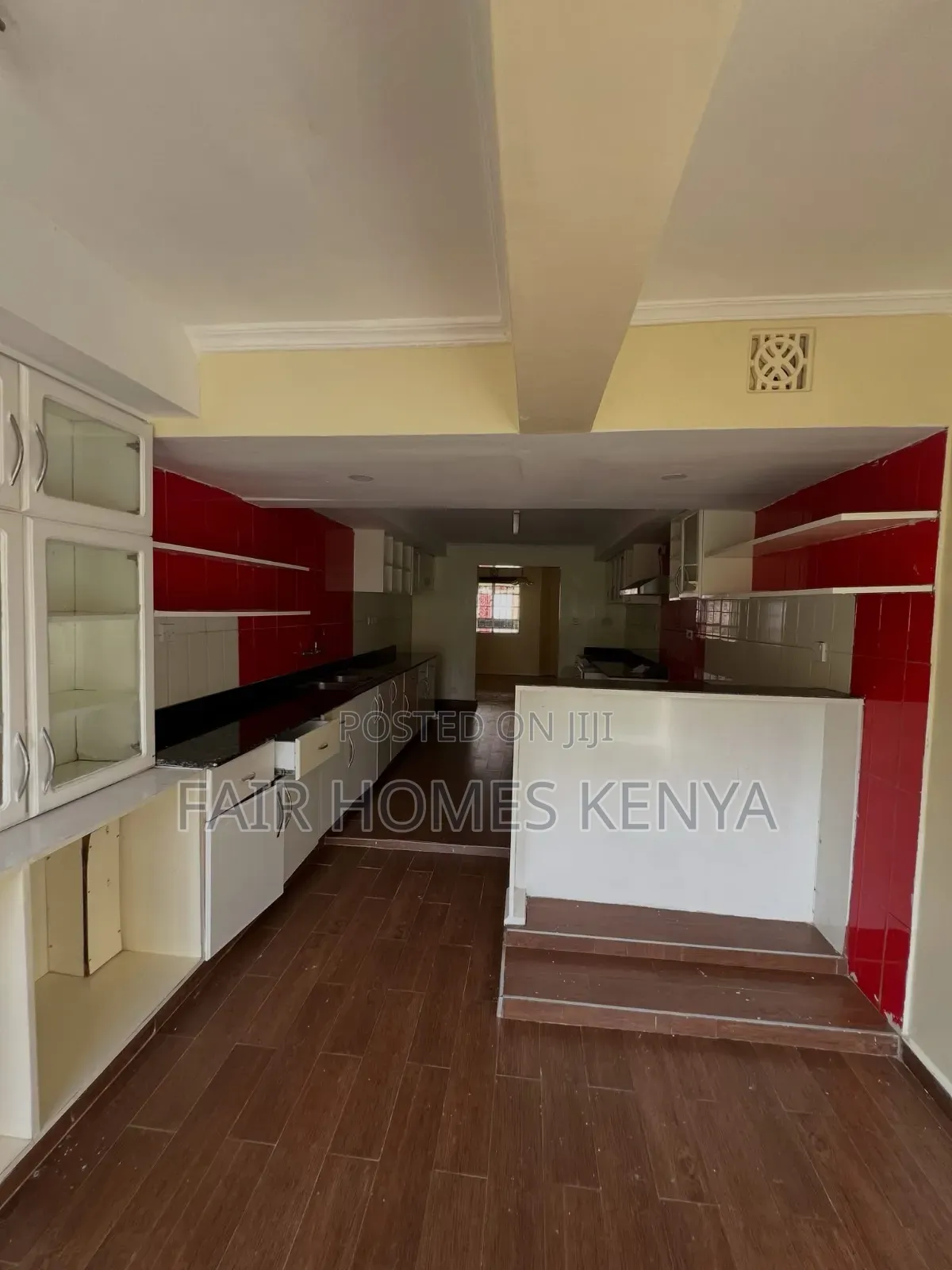 4bdrm Townhouse / Terrace in Mbaazi Road, Maziwa for rent in Maziwa
