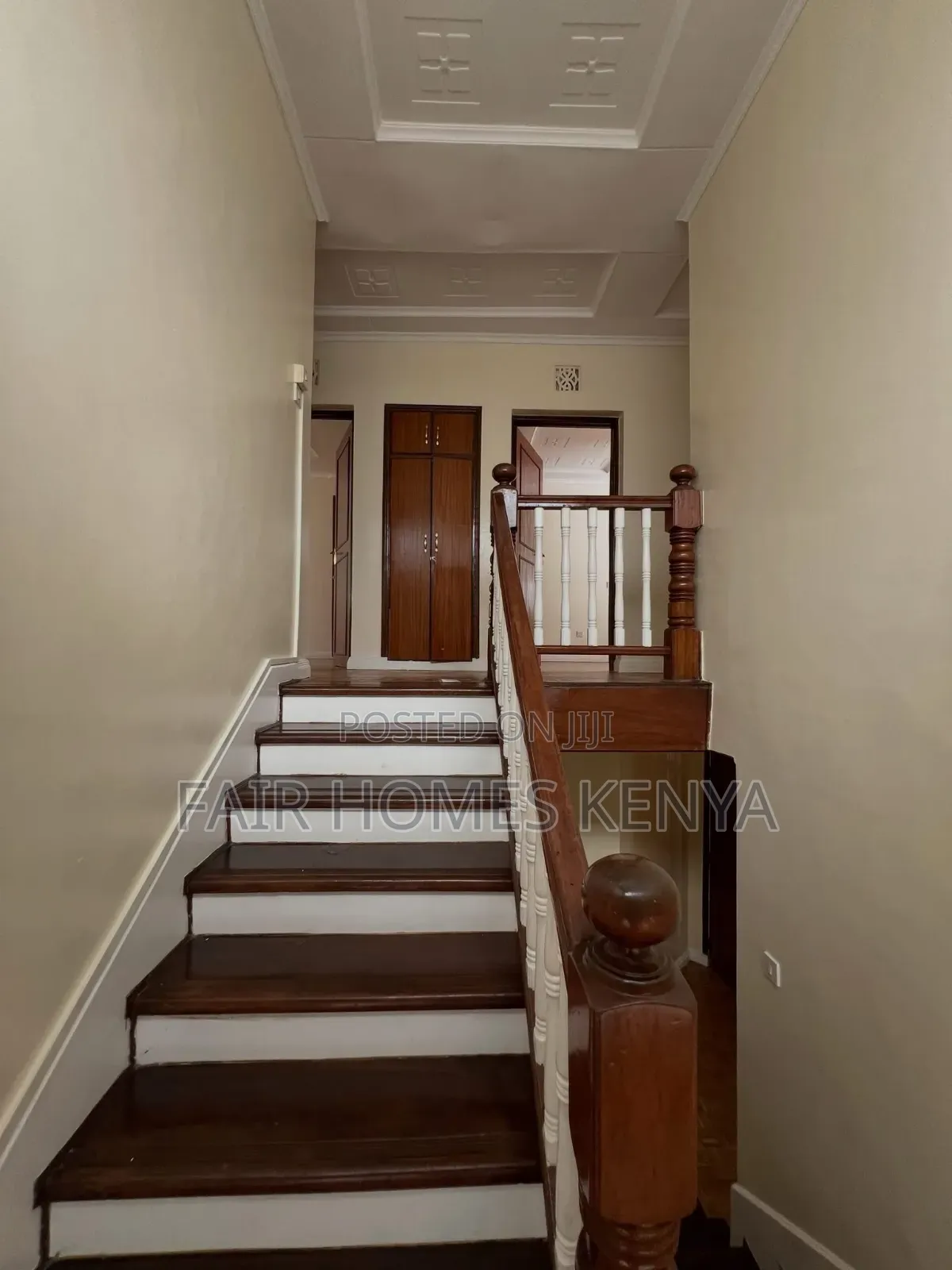 4bdrm Townhouse / Terrace in Mbaazi Road, Maziwa for rent in Maziwa