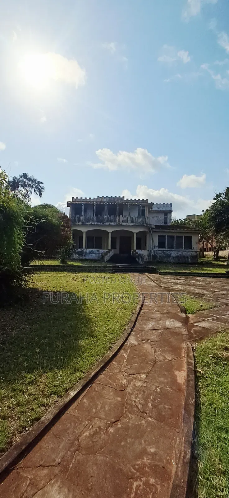 For Sale 2.5 Acres Beach Land Shanzu in Shanzu