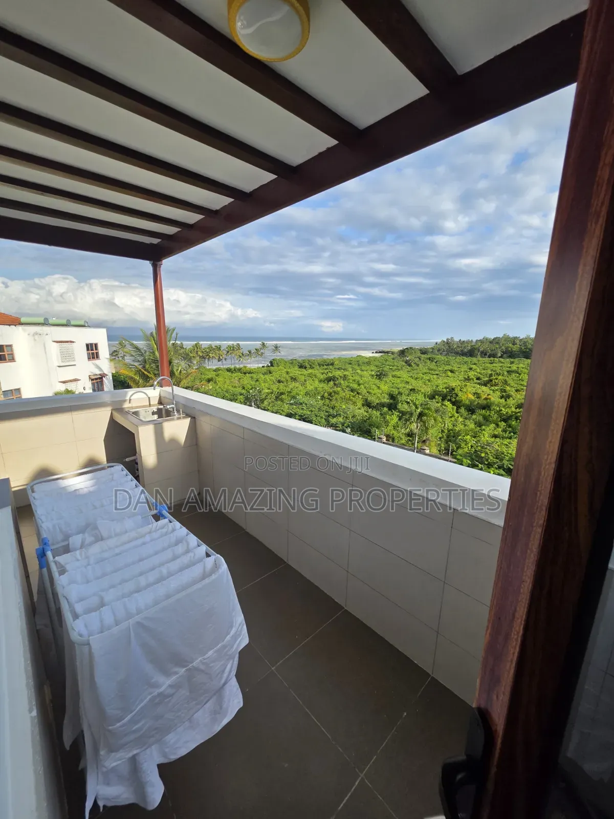 2 Bedrooms Fully Furnished Beach BNB for Daily Rental in Kikambala in Kikambala