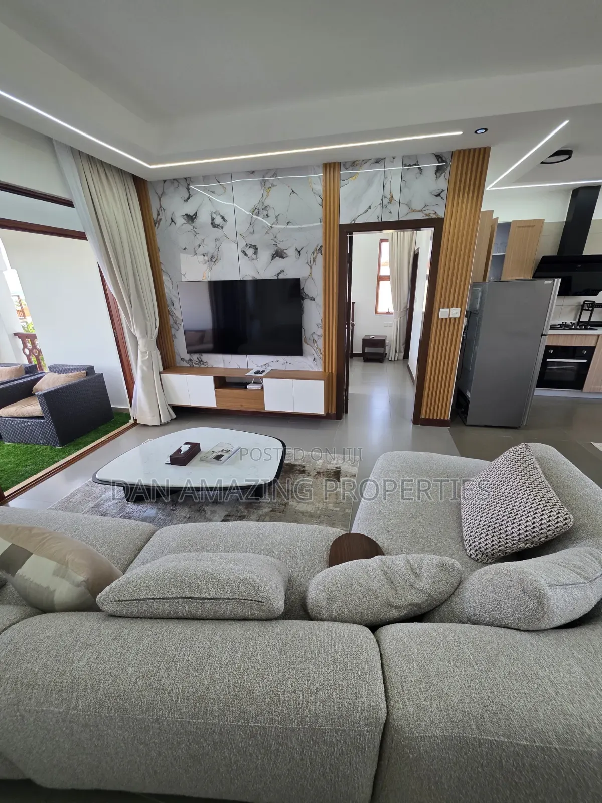 2 Bedrooms Fully Furnished Beach BNB for Daily Rental in Kikambala in Kikambala