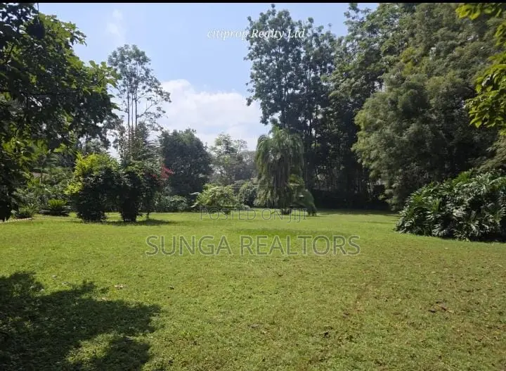 Land for Sale in Old Kitisuru in Kitisuru