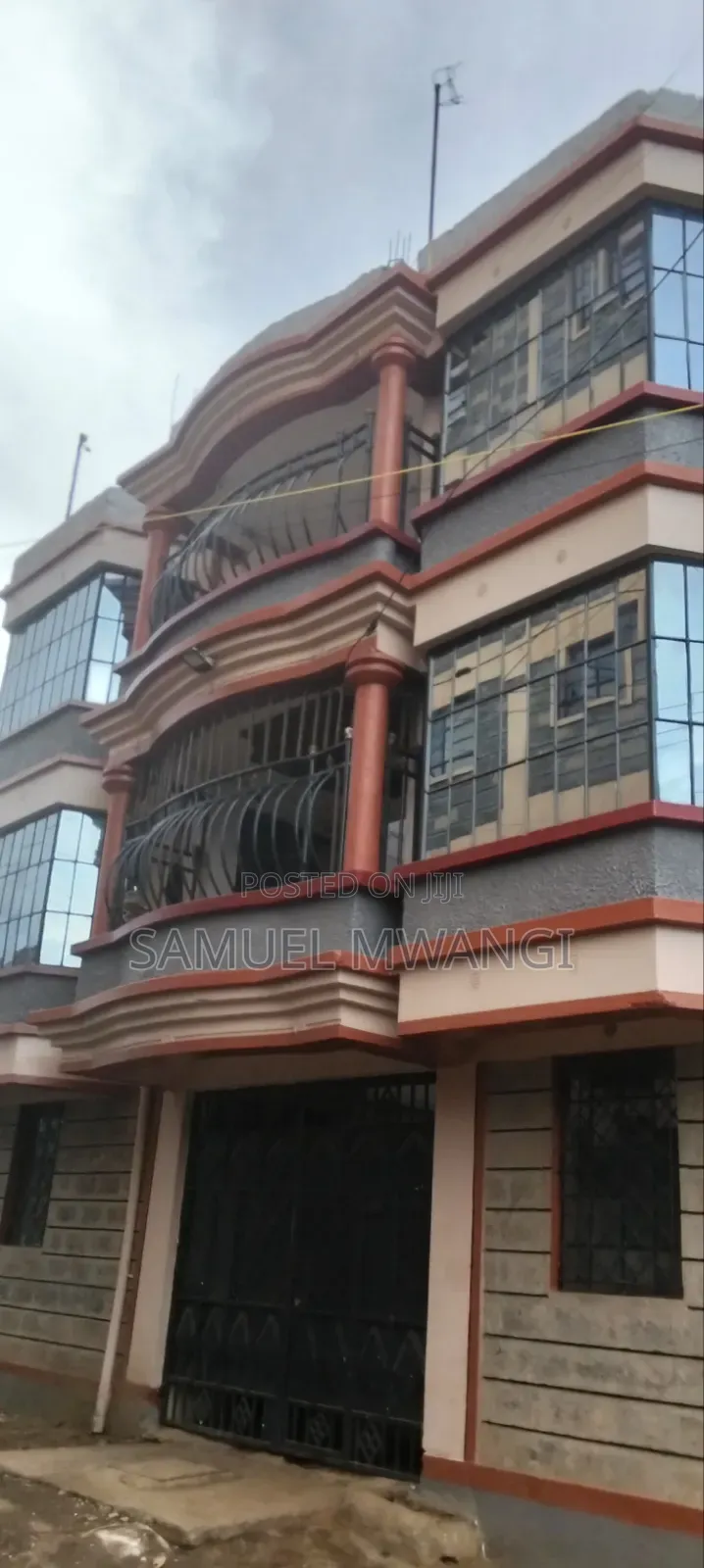 1bdrm Block of Flats in Kenyatta Road / Theta  for sale in Kenyatta Road / Theta 