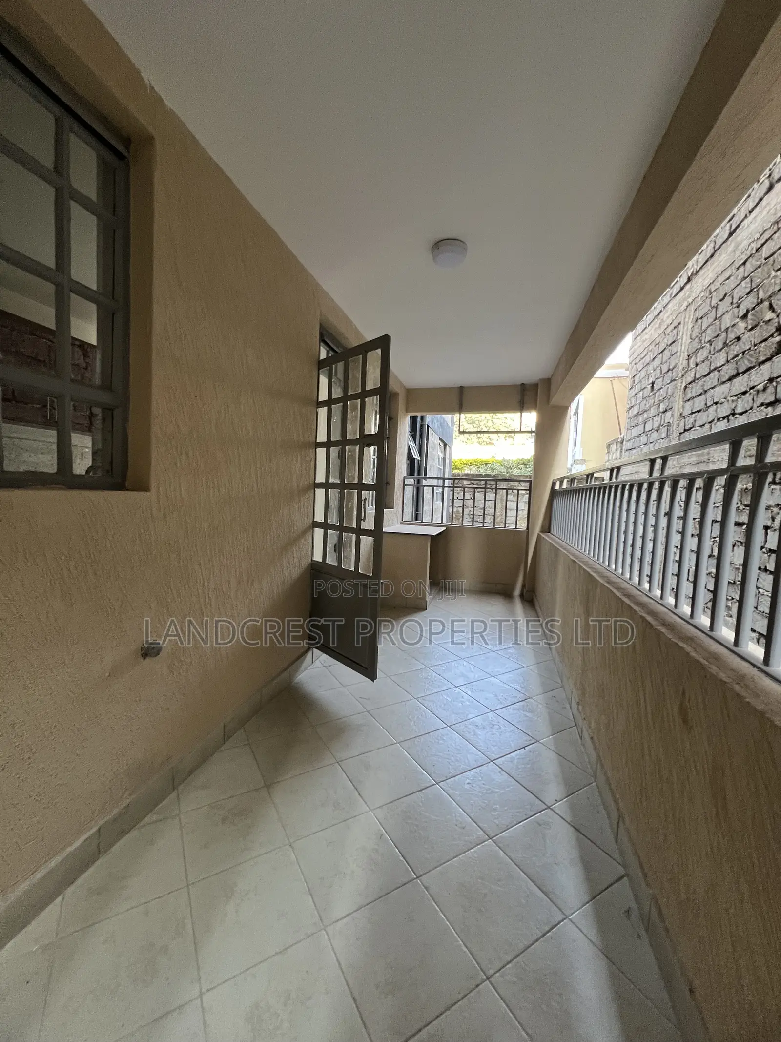 2bdrm Apartment in Zambezi/Sigona for rent in Zambezi/Sigona