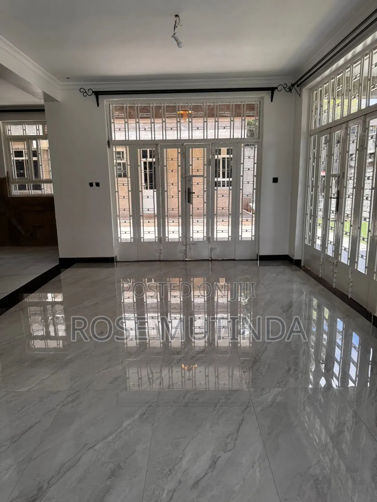 Furnished 5bdrm Maisonette in Kitengela for sale in Kitengela
