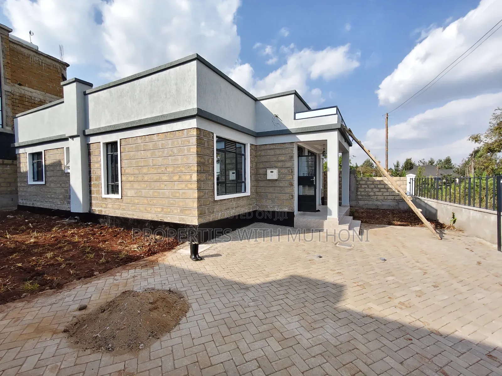 4bdrm Bungalow in Matasia for sale in Matasia