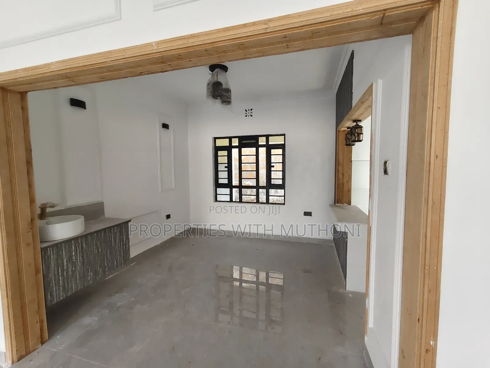 5bdrm Bungalow in Matasia for sale in Matasia