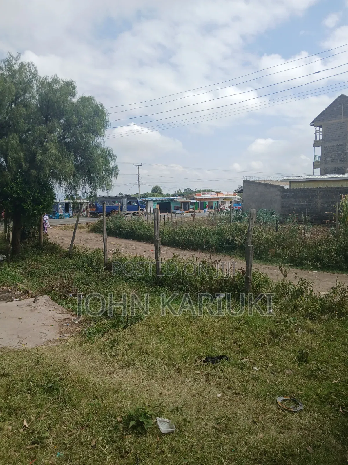 50x100 Plot in Naivasha Kinamba Touching the Tarmac Good for Develop in Kinamba