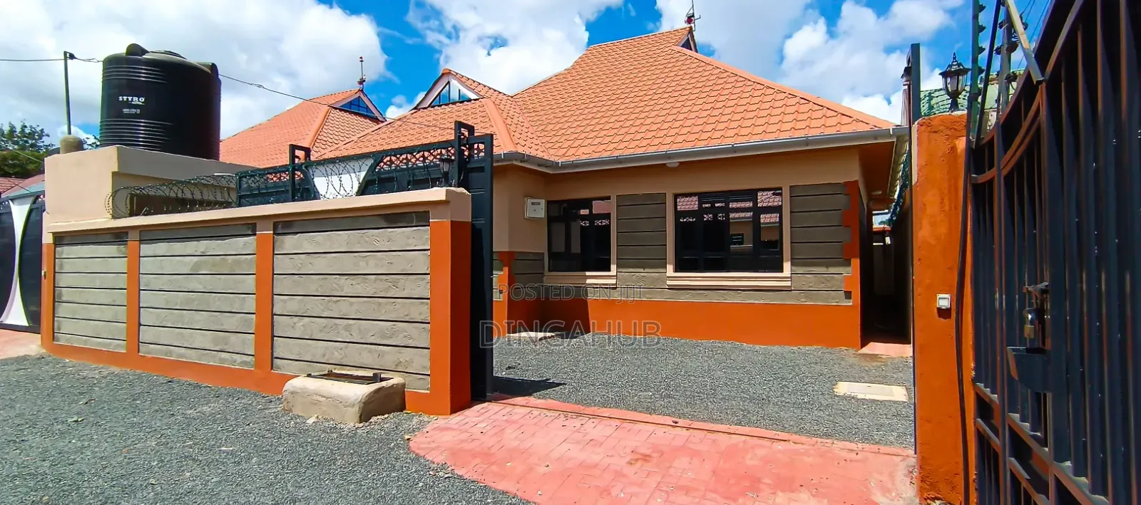 3bdrm Bungalow in Gwa Kairu, Nairobi Central for sale in Nairobi Central
