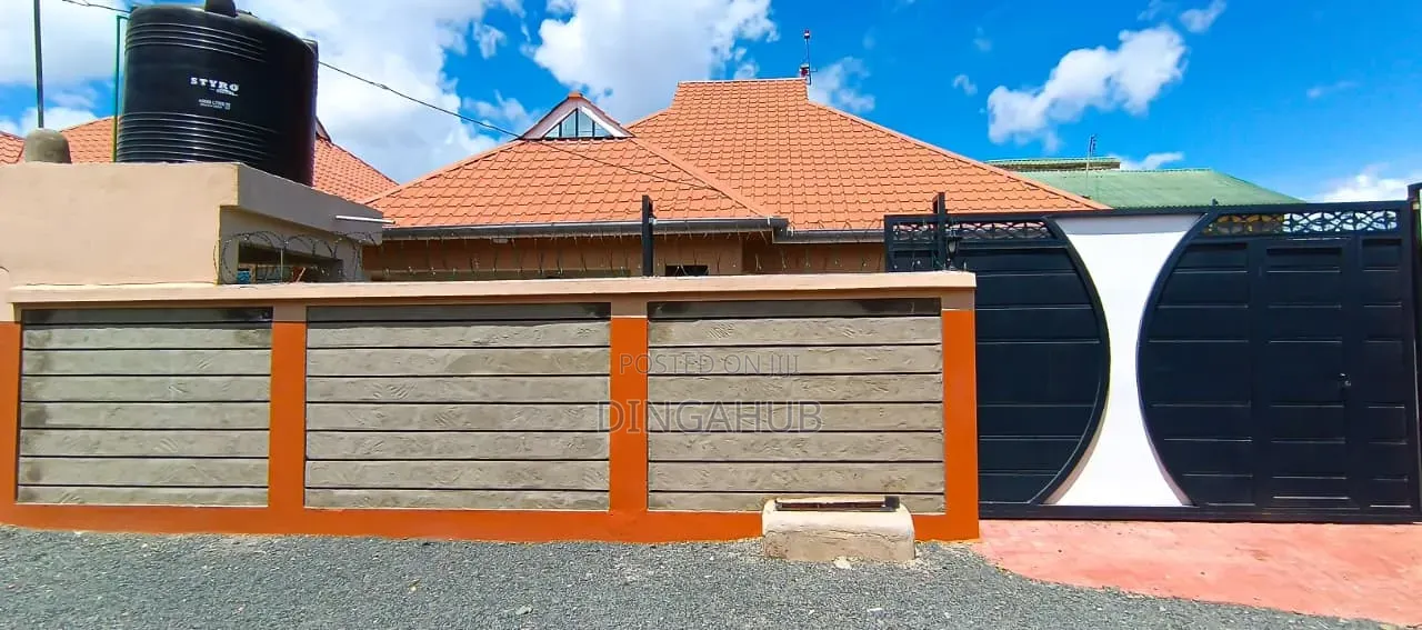3bdrm Bungalow in Gwa Kairu, Nairobi Central for sale in Nairobi Central