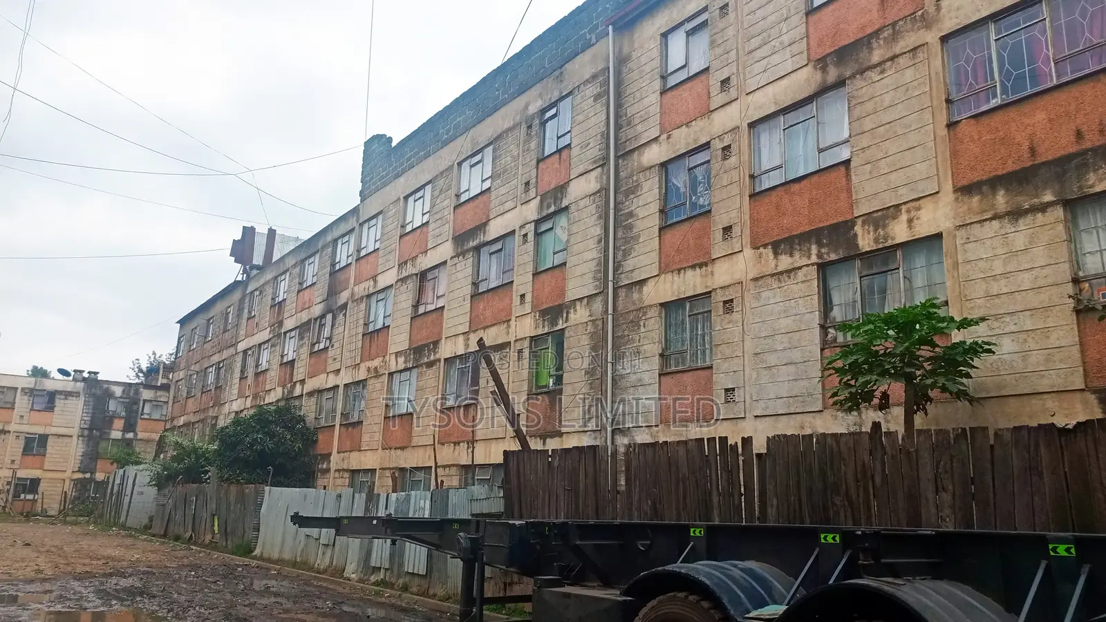 4bdrm Block of Flats in California, Eastleigh / Eastleigh for sale in Eastleigh / Eastleigh