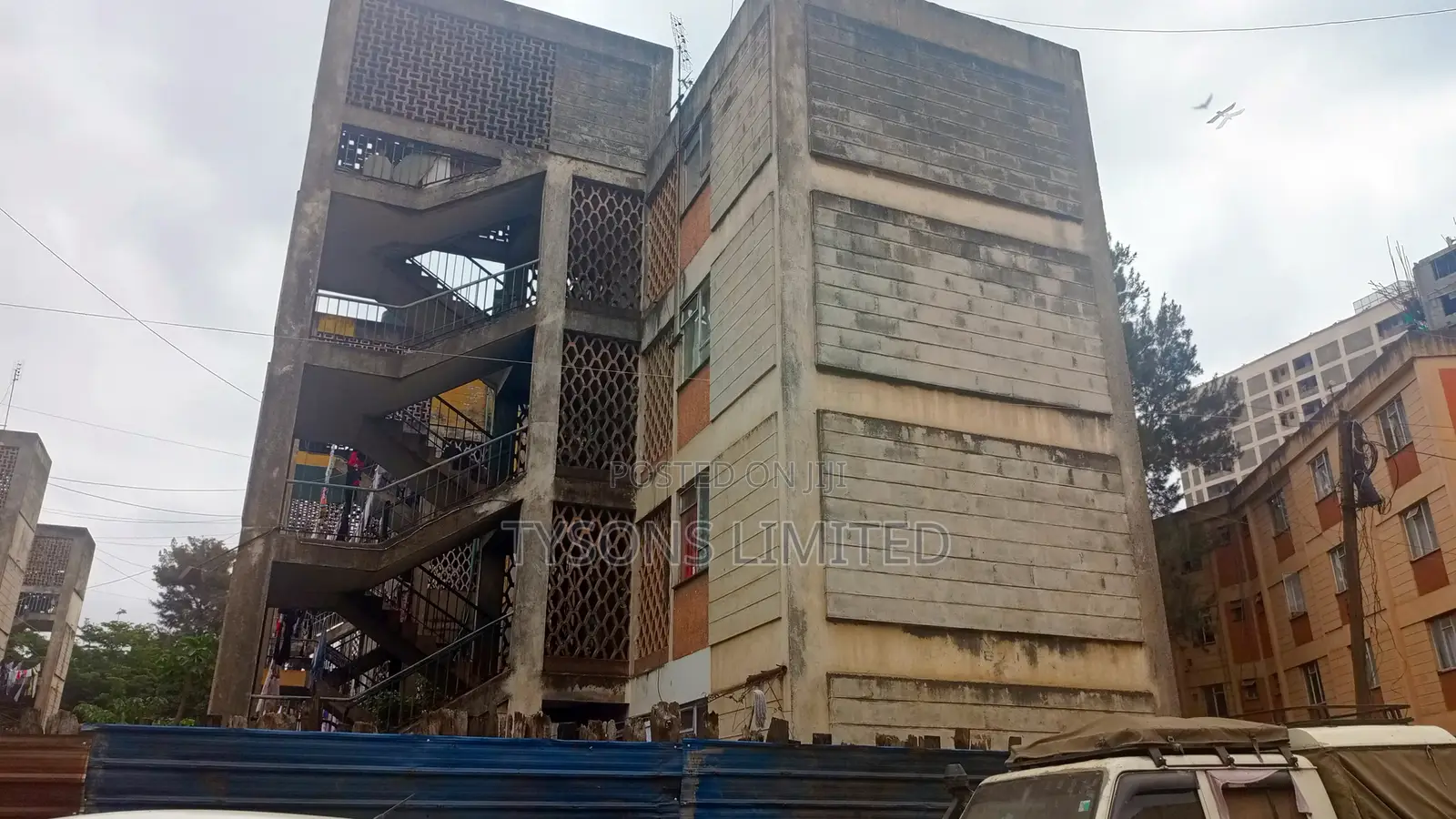 4bdrm Block of Flats in California, Eastleigh / Eastleigh for sale in Eastleigh / Eastleigh