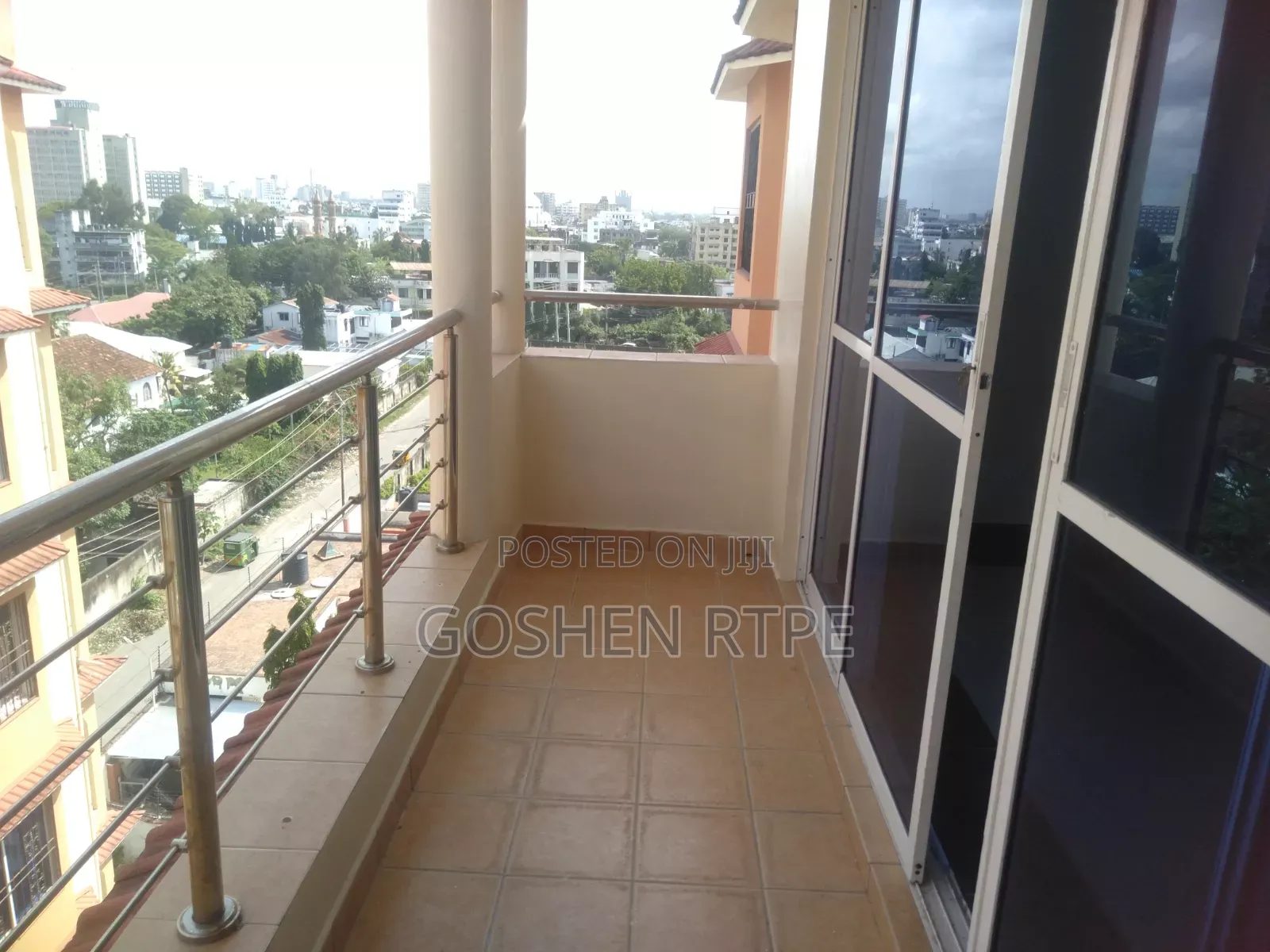 3bdrm Apartment in Kizingo for rent in Kizingo