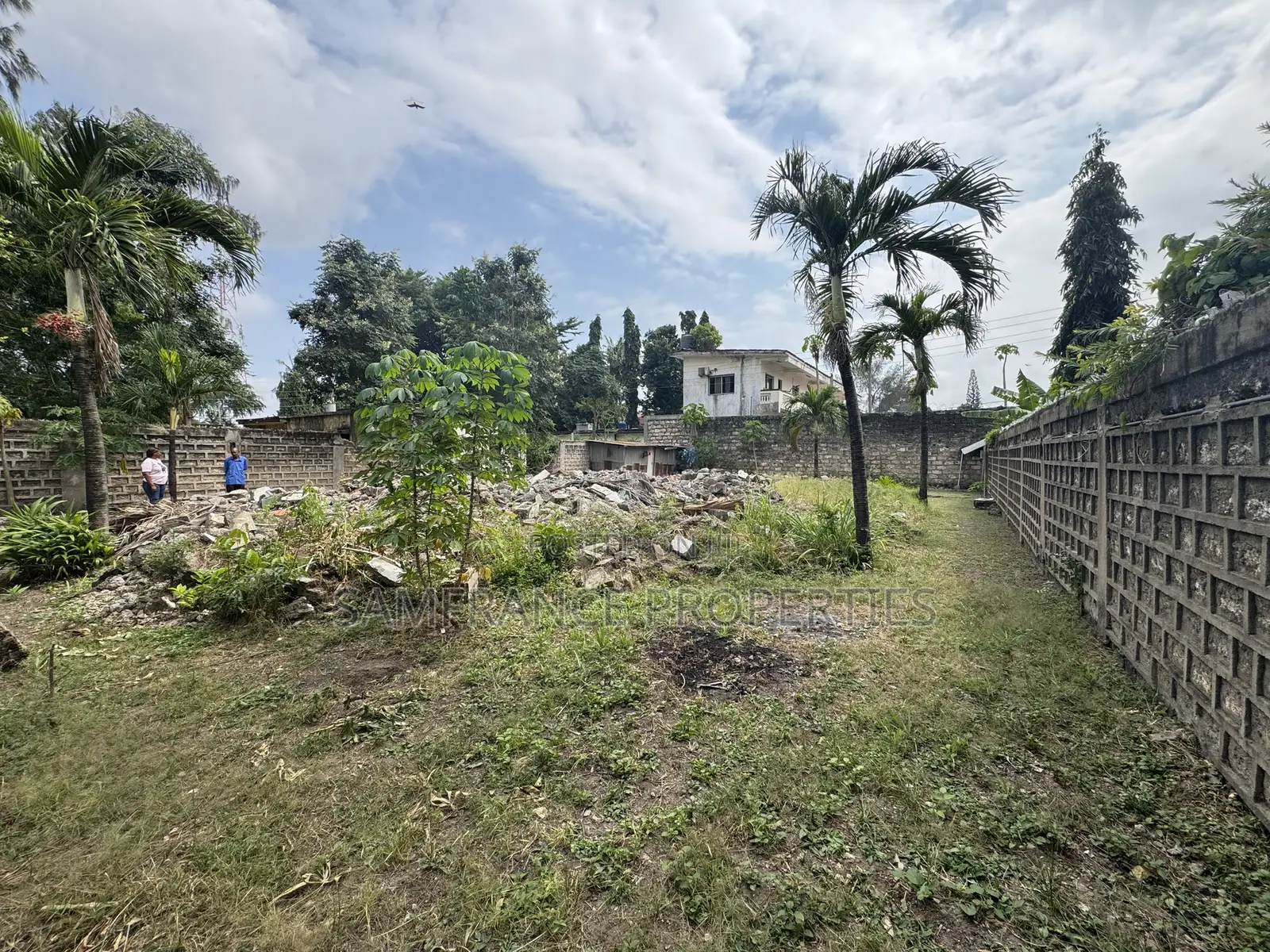 50by100 Plot on Sale Changamwe in Kipevu