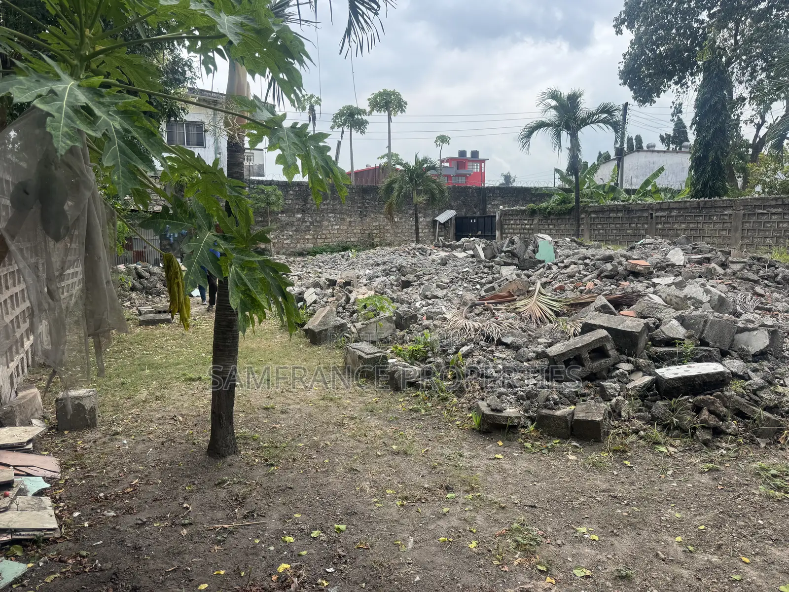 50by100 Plot on Sale Changamwe in Kipevu