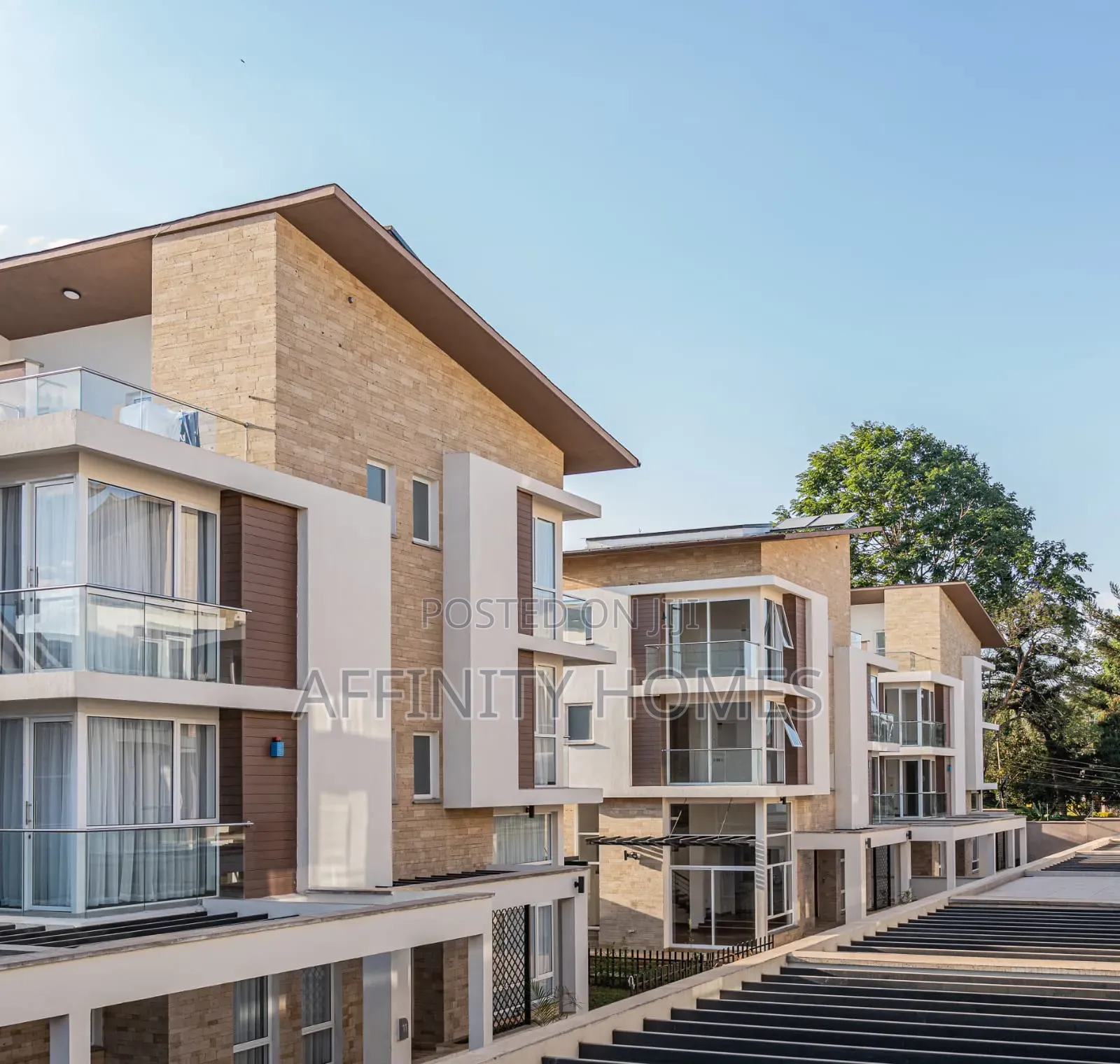 4bdrm Townhouse / Terrace in Kabasiran, Maziwa for rent in Maziwa