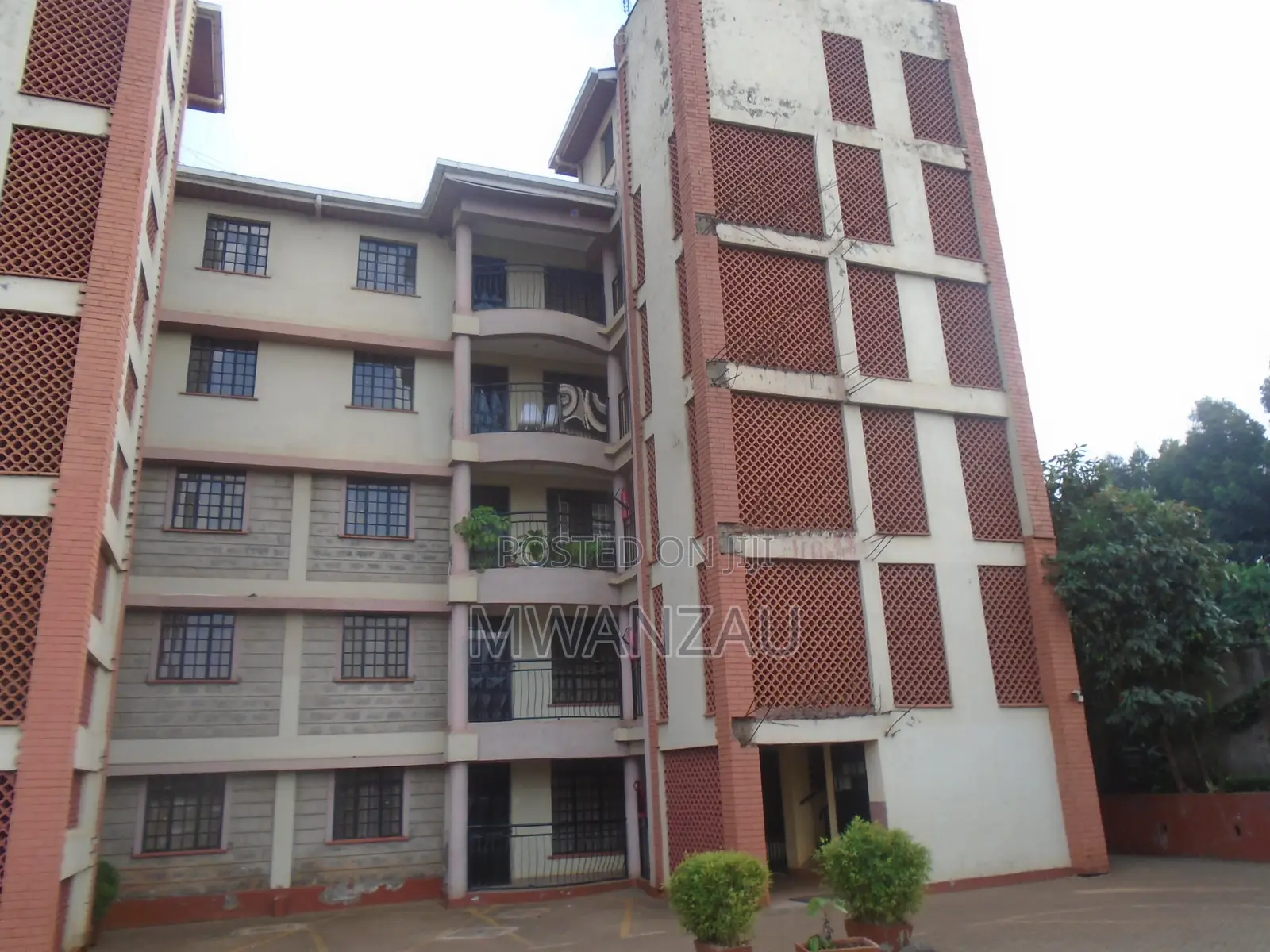 2bdrm Block of Flats in Gathiga for sale in Gathiga