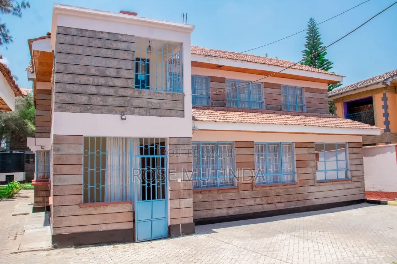 Furnished 8bdrm Maisonette in Katani for sale in Katani