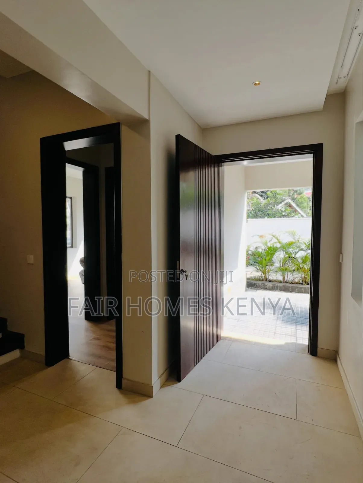 5bdrm Townhouse / Terrace in Manyani East, Muthangari for rent in Muthangari