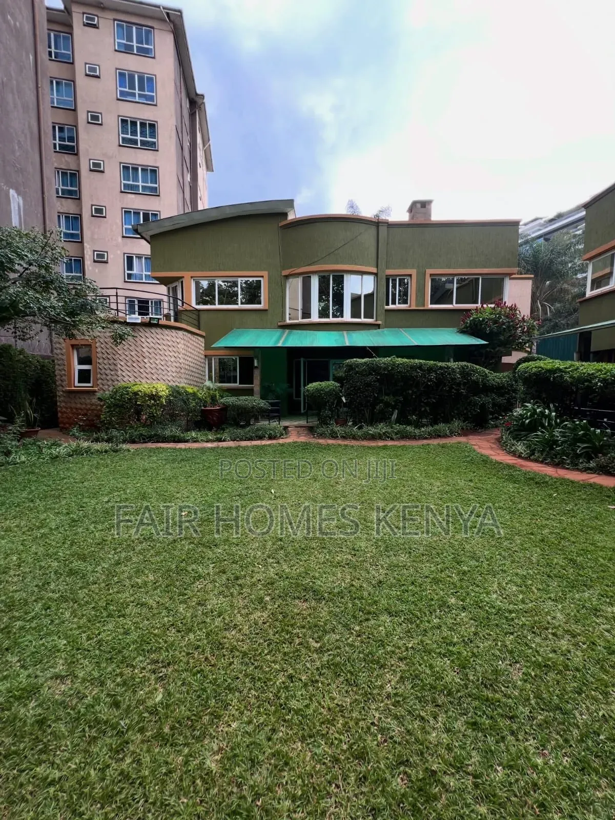 4bdrm Townhouse / Terrace in Riverside Drive for rent in Riverside Drive