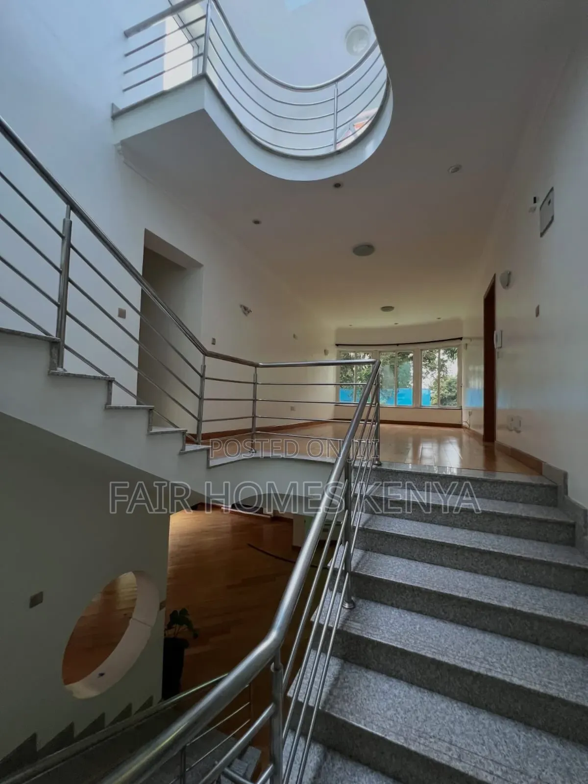 4bdrm Townhouse / Terrace in Riverside Drive for rent in Riverside Drive