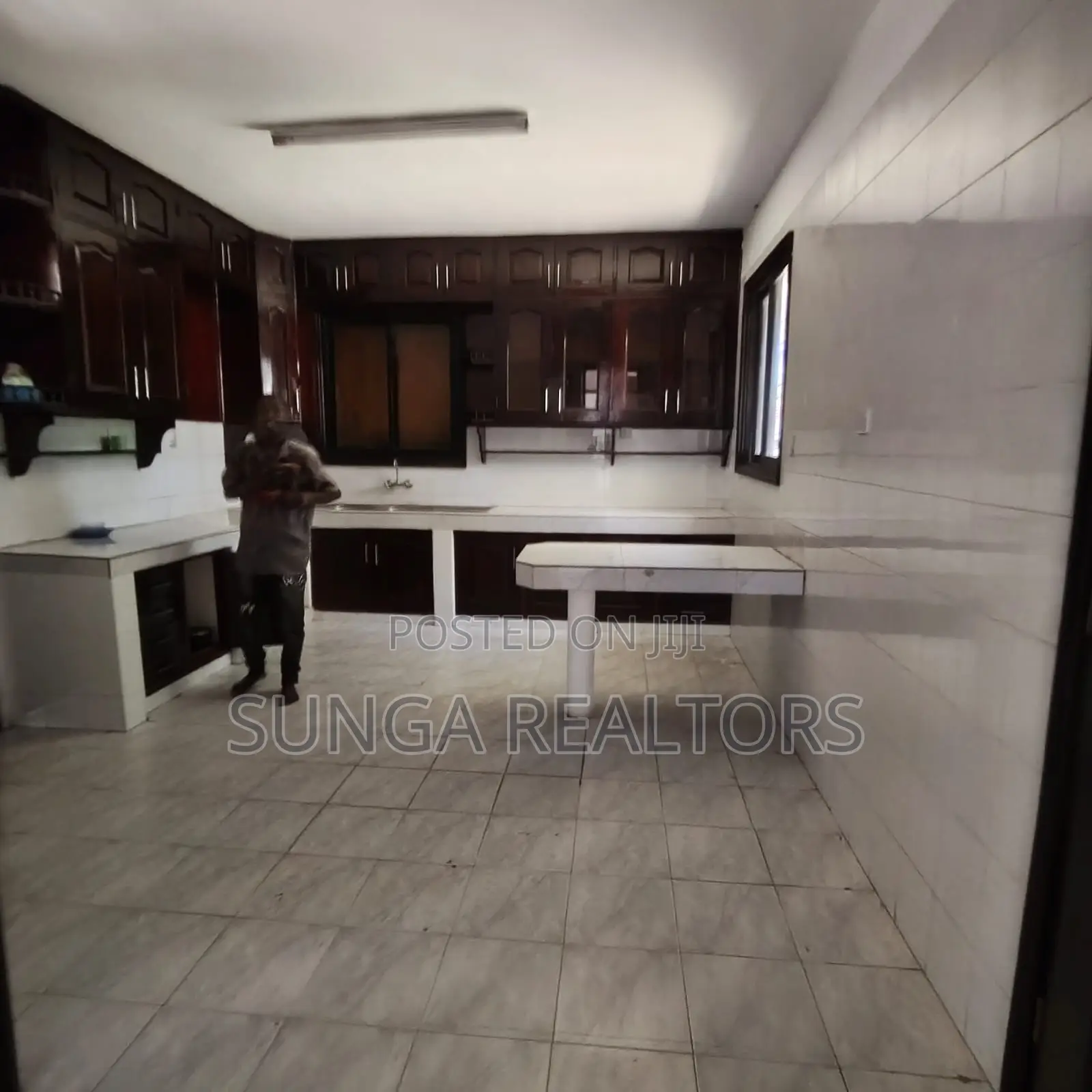 5bdrm House in Nyali Mkomani for rent in Nyali Mkomani