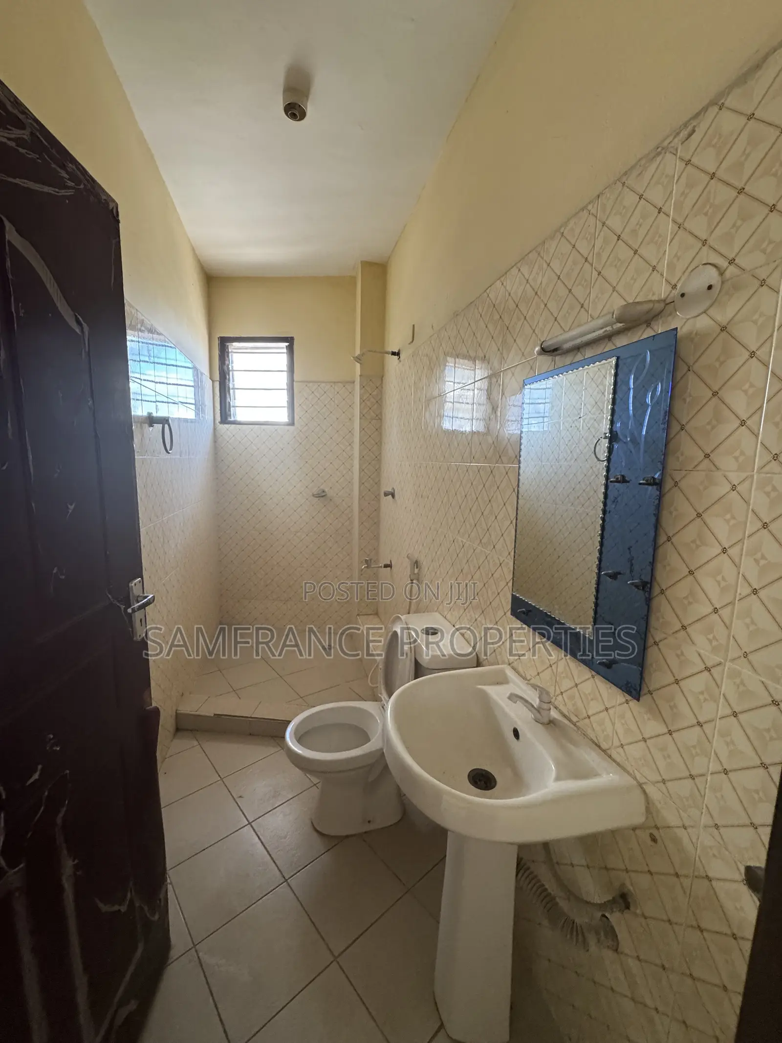 2bdrm Apartment in Mwembelegza, Bamburi for rent in Bamburi