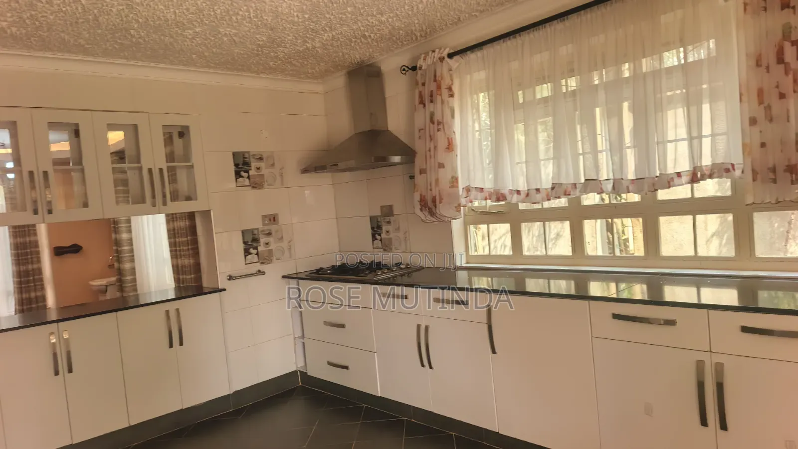 Furnished 5bdrm Maisonette in Kitengela for sale in Kitengela