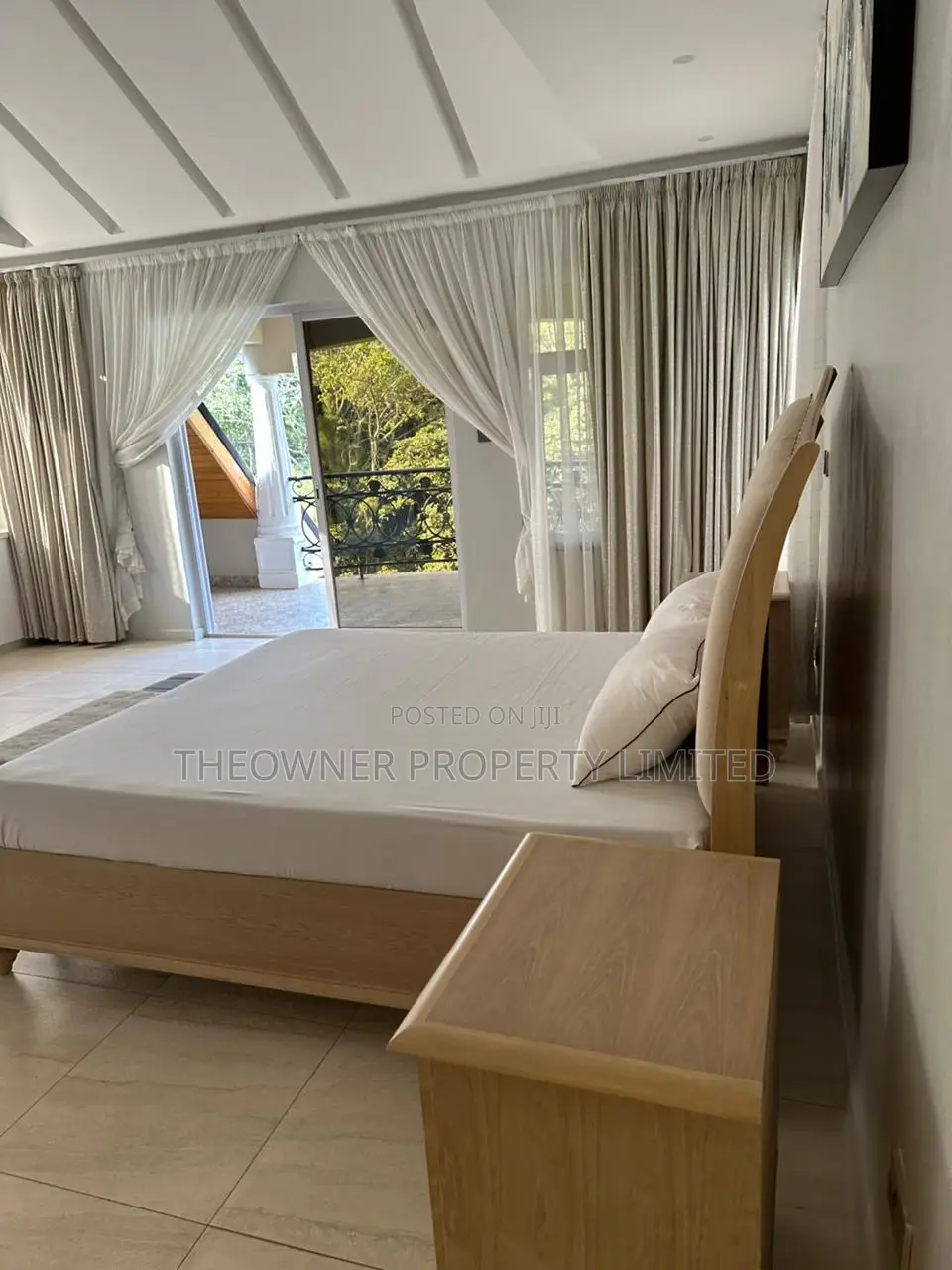 6bdrm Mansion in Karen, Hardy for sale in Hardy