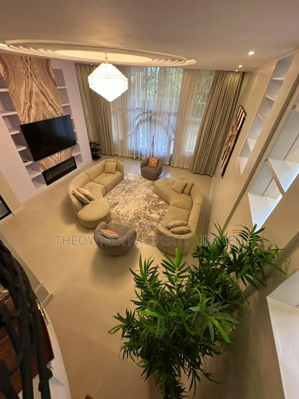6bdrm Mansion in Karen, Hardy for sale in Hardy