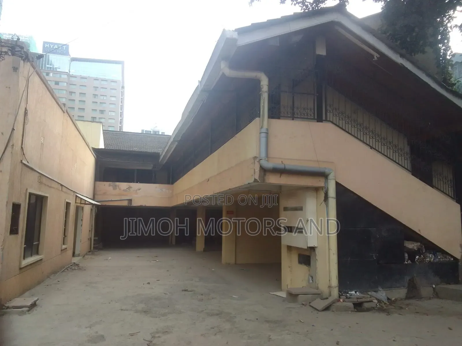 6bdrm Apartment in Mugotio Road, Parklands/Highridge for sale in Parklands/Highridge