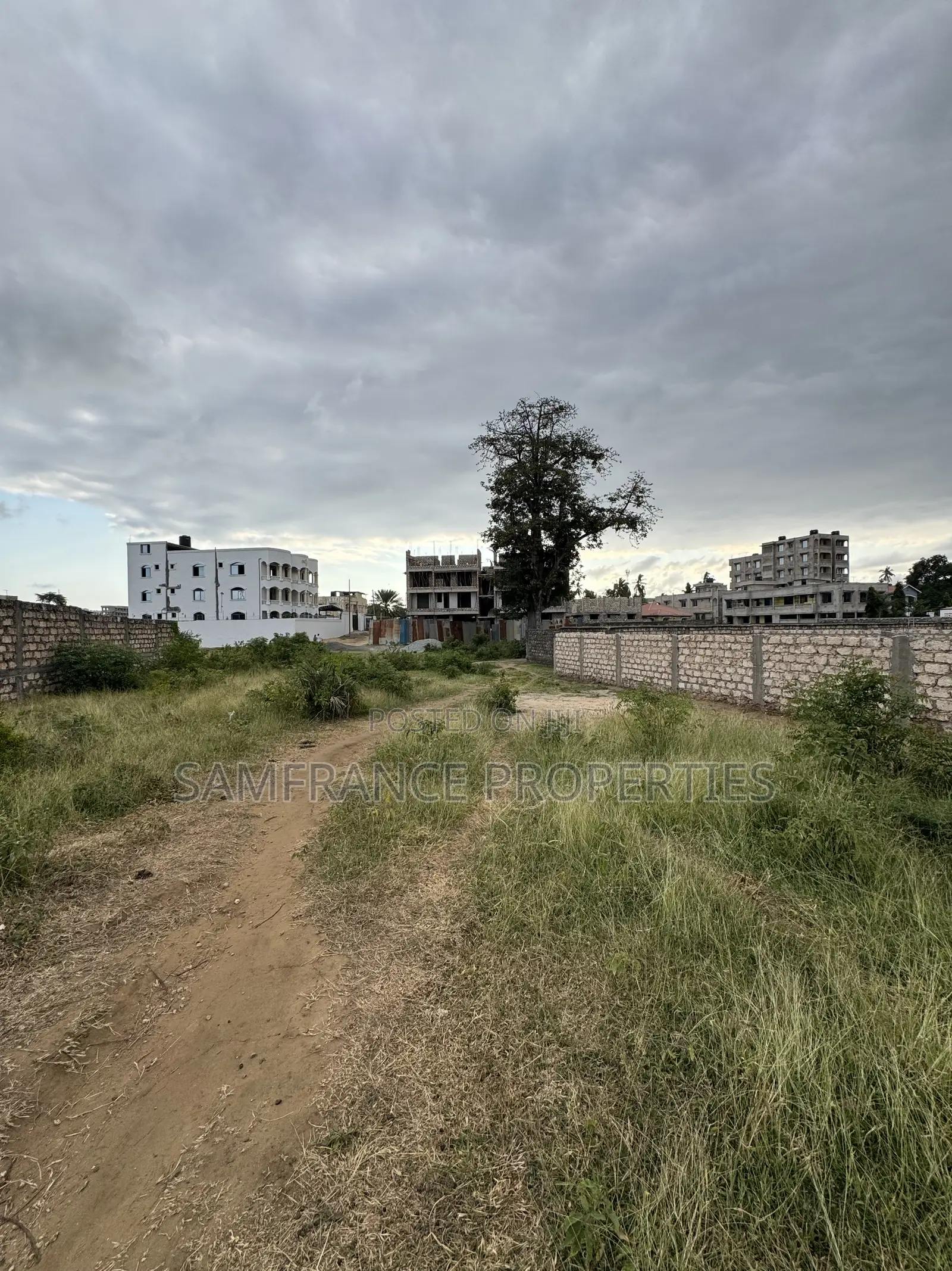 40by80 Plot on Sale in Mombasa