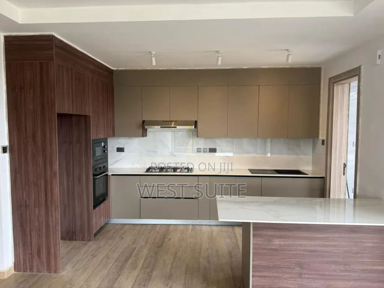 3bdrm Apartment in Kitisuru for sale in Kitisuru