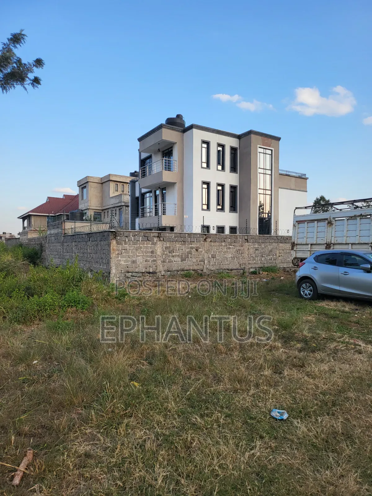 50 by 100 Plot in Croton Kenyatta Road in Kenyatta Road / Theta