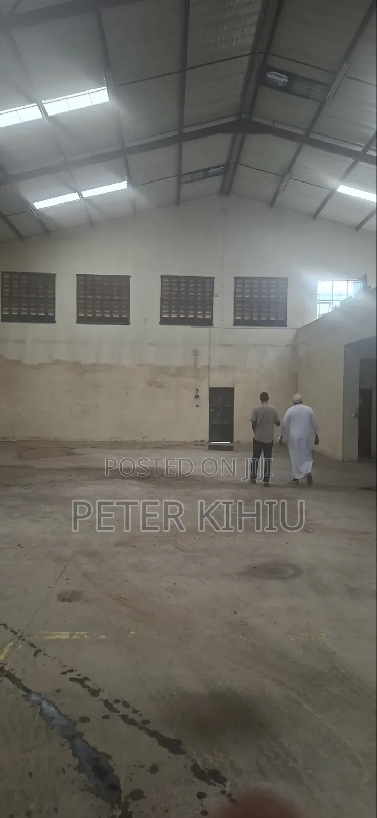 Godown to Let 6200sqft Off Road C in Industrial Area (Nairobi)