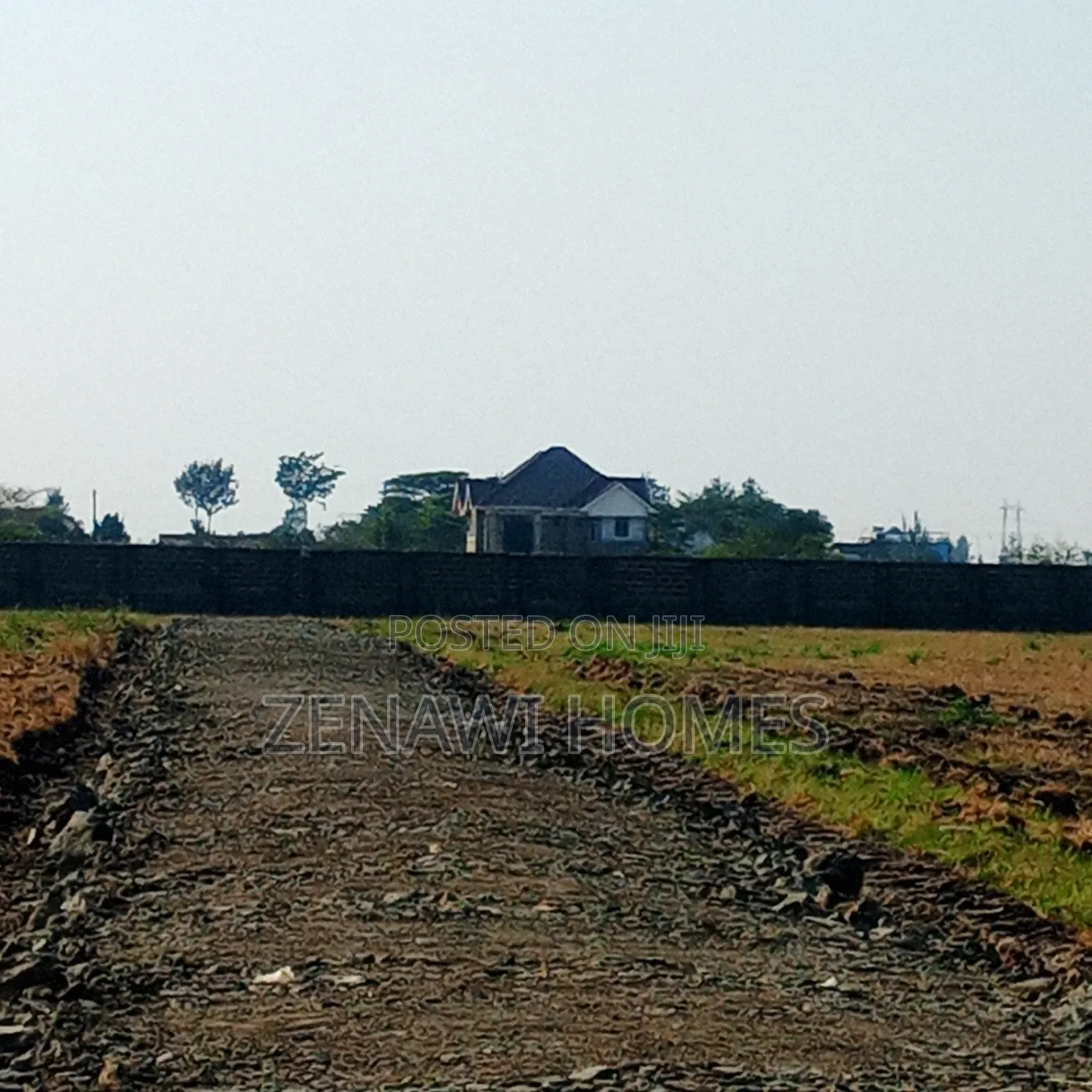 Royal Groove Plots by Pm in Kalimoni