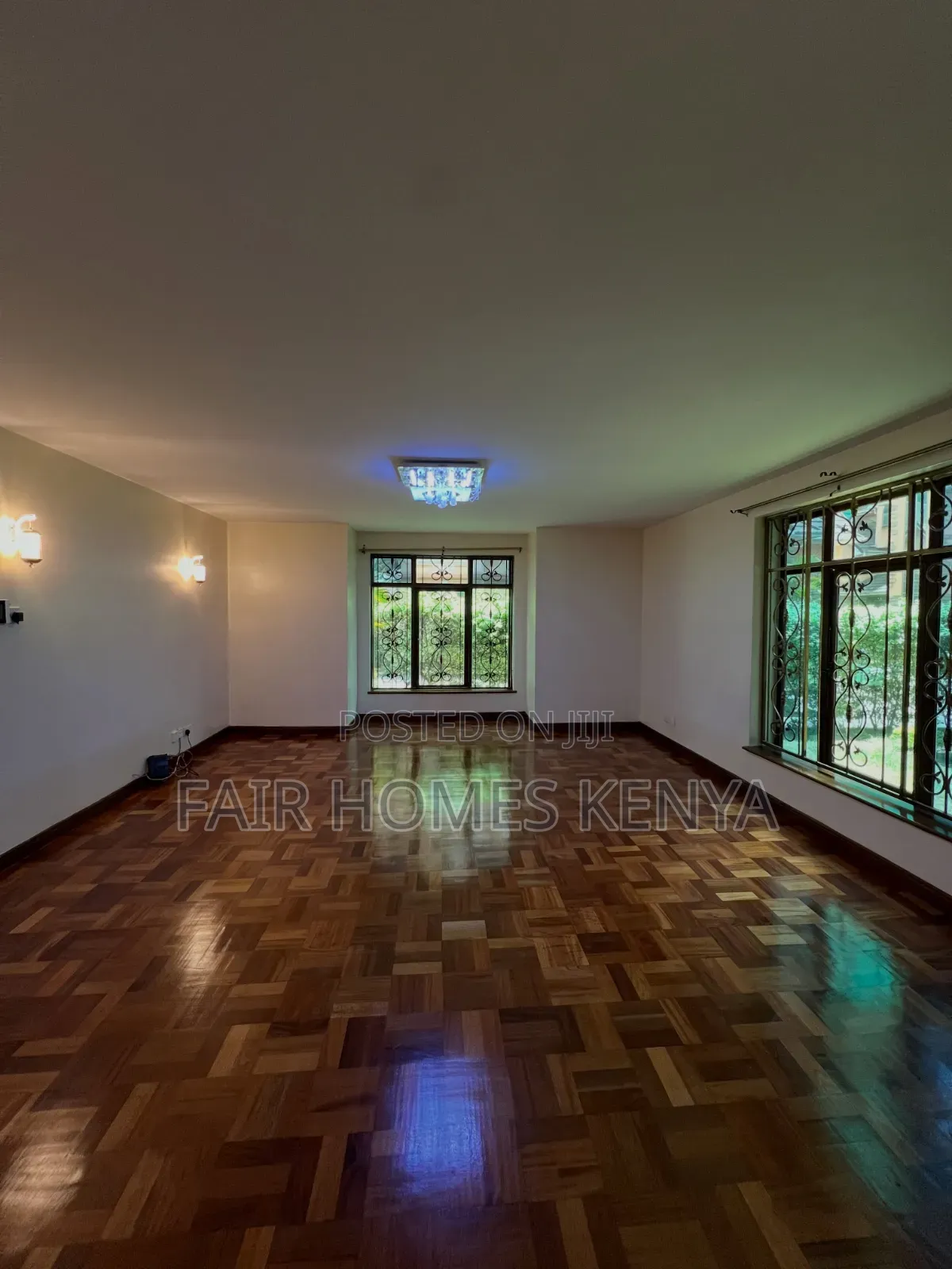 5bdrm Townhouse / Terrace in Valley Arcade for rent in Valley Arcade