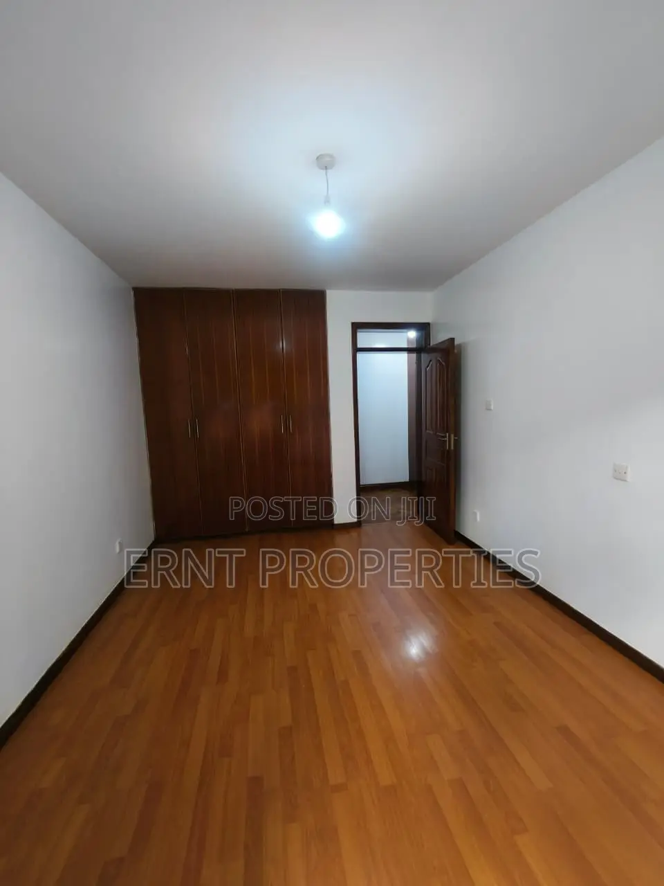 3bdrm Apartment in Lavington for sale in Lavington