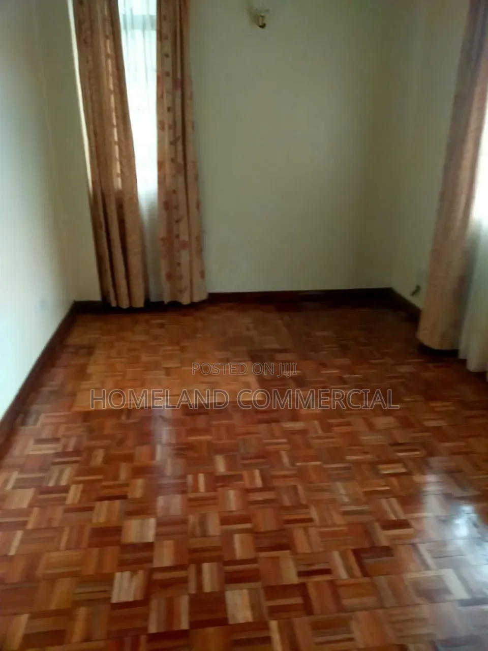 Property for Lease . An Office or Residential Purposes in Hardy