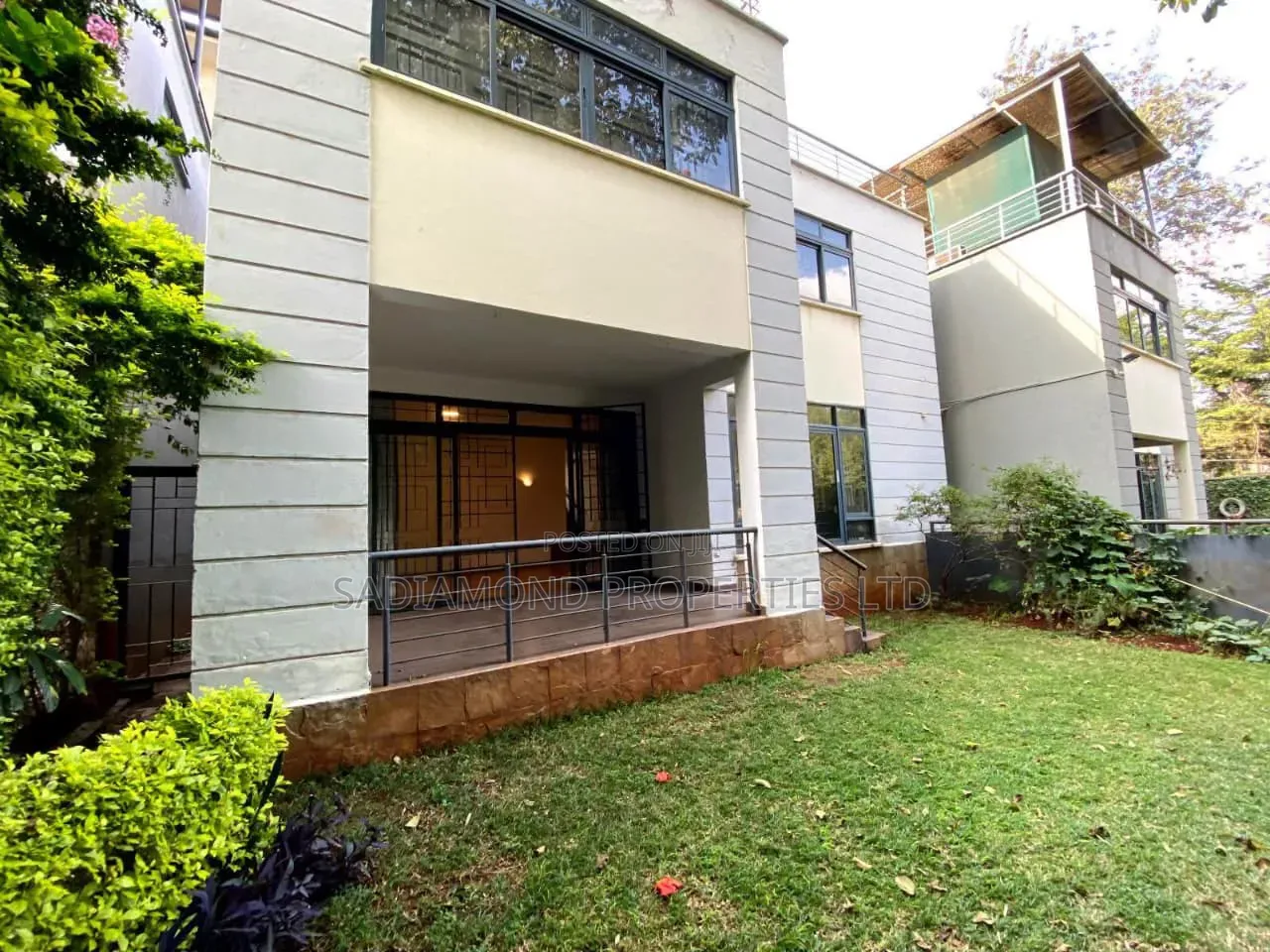 4bdrm Villa in Spring Valley for rent in Spring Valley