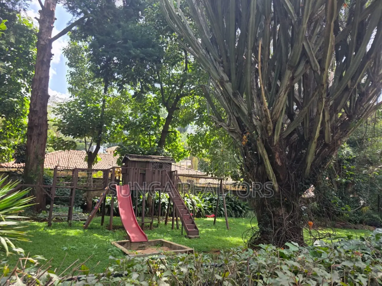 5bdrm Bungalow in Kyuna Estate for rent in Kyuna Estate