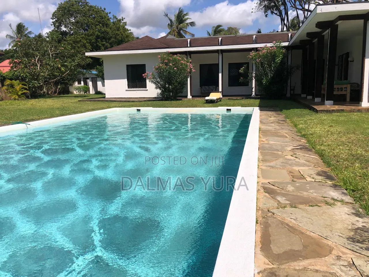 Furnished 3bdrm House in Town Centre for sale in Town Centre