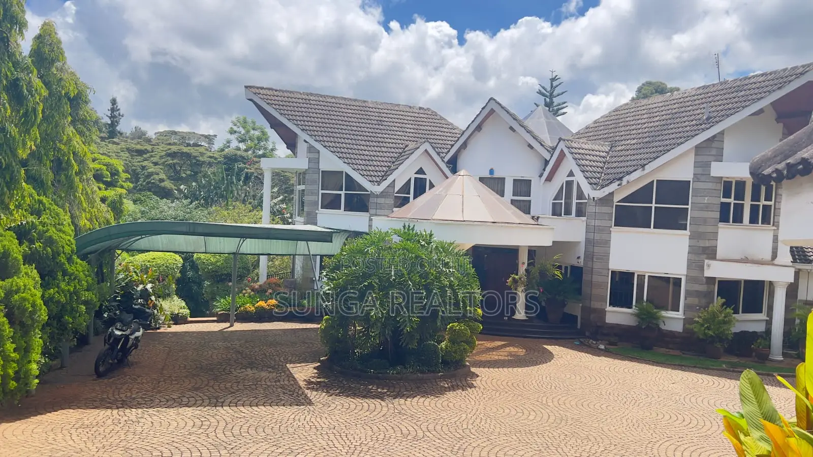 6bdrm House in Ibis Drive, Nyari for sale in Nyari
